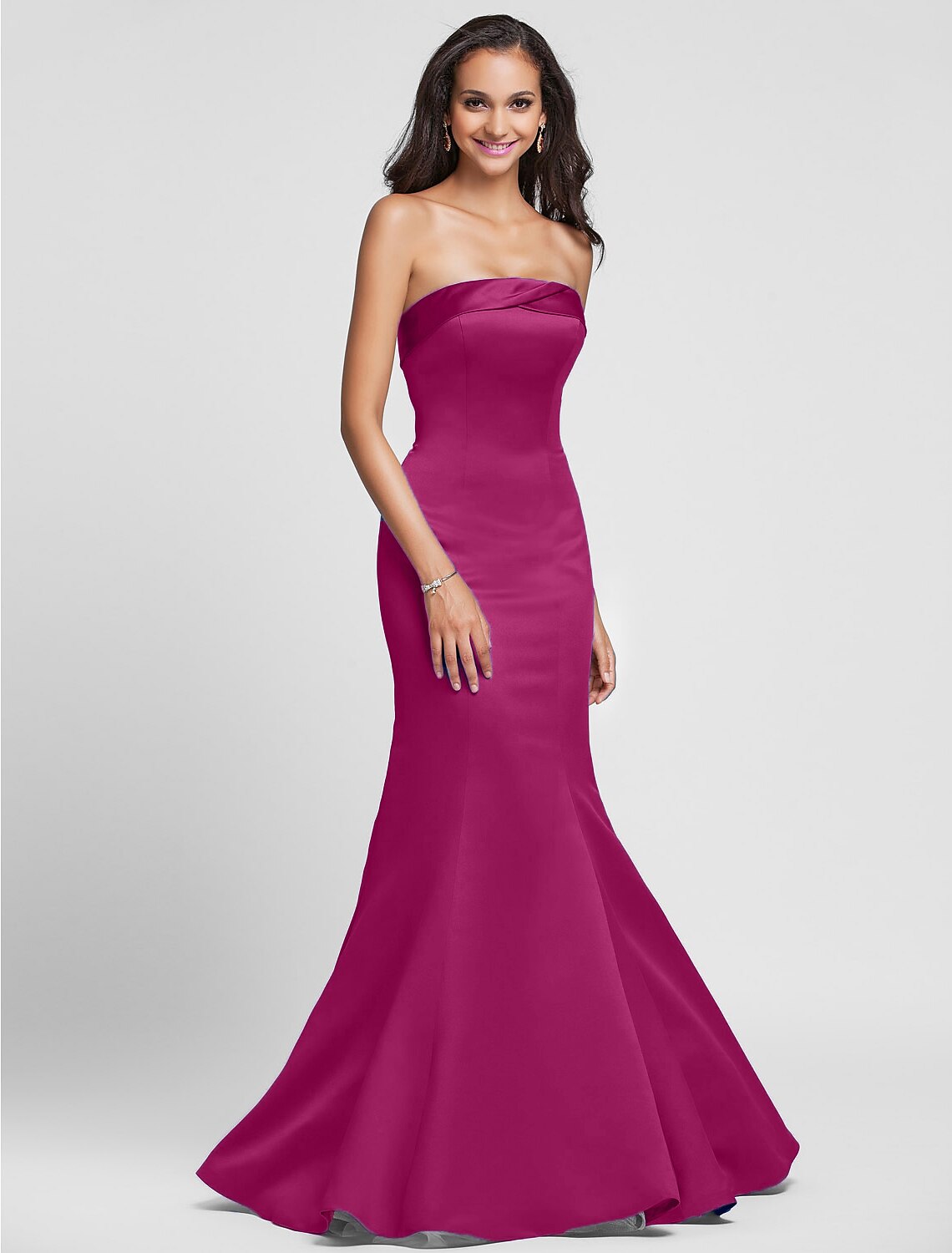 Wholesale Mermaid / Trumpet Bridesmaid Dress Strapless Sleeveless Lace Up Floor Length Satin with Side Draping